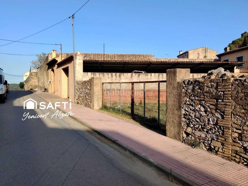 Foto dd41fb2f-8175-44c4-89ce-bc8edc688ba5. Terreny residencial a Darnius