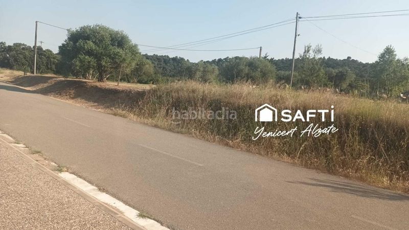 Foto 6dbb507d-d837-40ae-a04d-df5300b21547. Terreny residencial a Darnius