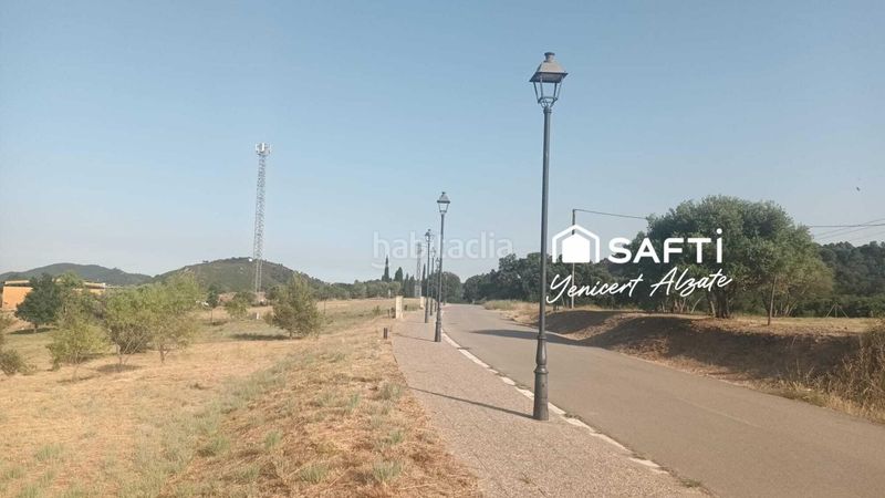 Foto a1faa28a-07d5-4d8f-aa10-bc64d4707325. Terreny residencial a Darnius