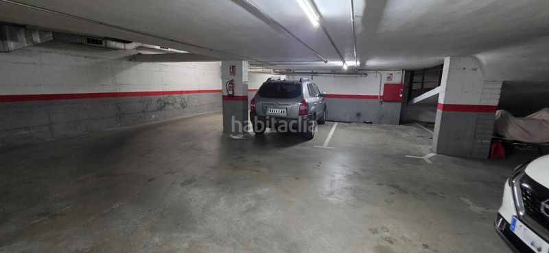 Foto dbb9fa4a-aa93-4813-9f2f-23269bd1abe4. Aparcament cotxe a Mercat-Mas Moixa Blanes