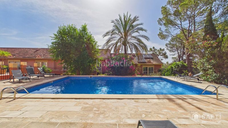 Foto b50c5f11-c13b-4d8f-8db1-6989323b60dd. Casa adossada amb aparcament piscina a Cas Català-Illetes Calvià