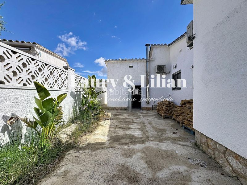 Foto a09e1116-02db-47d3-9d04-f1e410c195b2. Casa en Montgrí Empuriabrava
