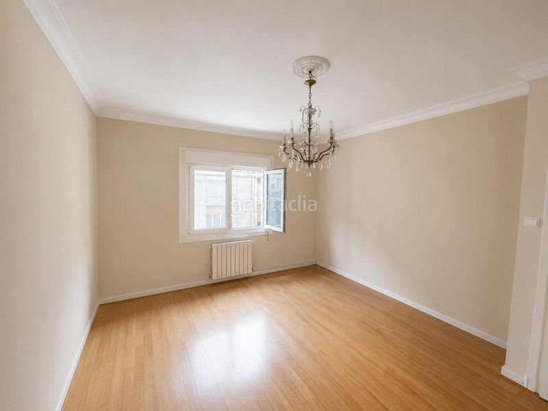 Foto 52e4ad8e-bd18-4ea8-813a-9efc5fc13c17. Piso en Centro - Ayuntamiento Santander