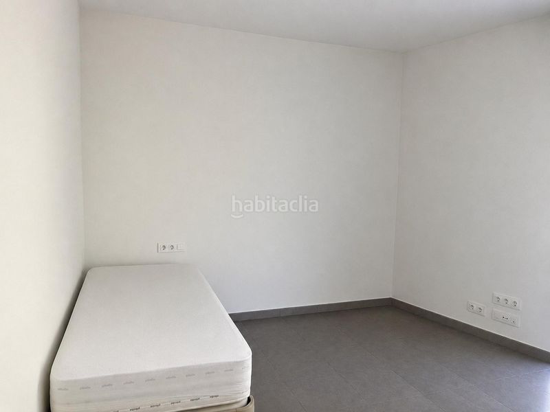 Foto a7cf3b9f-bd85-4d7c-9f3d-0fb462313905. Casa amb calefacció aparcament a Almansa