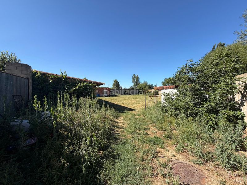 Foto 9dfa0042-8a13-4c85-9c89-8f84fc7ef5a6. Residential plot in Mansilla Mayor