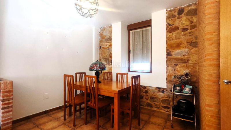 Foto 3eb7426d-8223-4933-9862-6dfa1ec42fdb. Casa amb calefacció aparcament a Cuadros