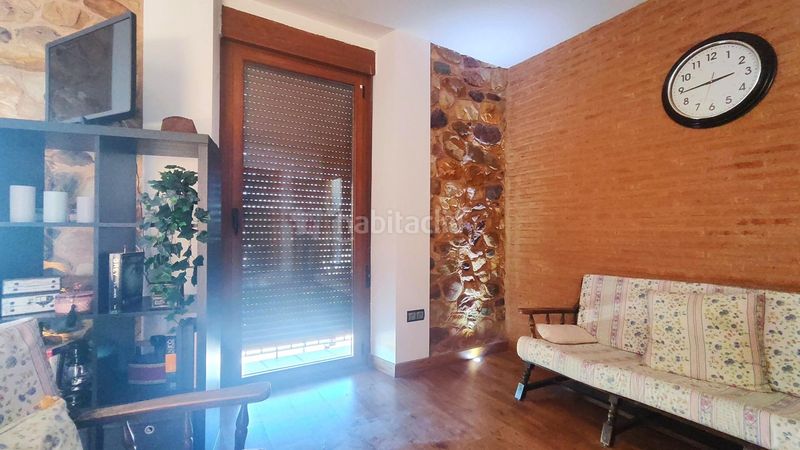Foto 7c29a256-fe51-4720-a5a4-63340e7a1924. Casa amb calefacció aparcament a Cuadros