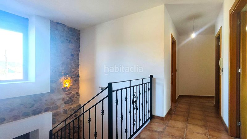Foto decf2195-8466-41e4-9529-2eeaf0406981. Casa amb calefacció aparcament a Cuadros