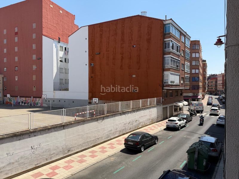 Foto 01183650-416b-4e82-9b93-2055459d8026. Piso en San Claudio - La Chantría León