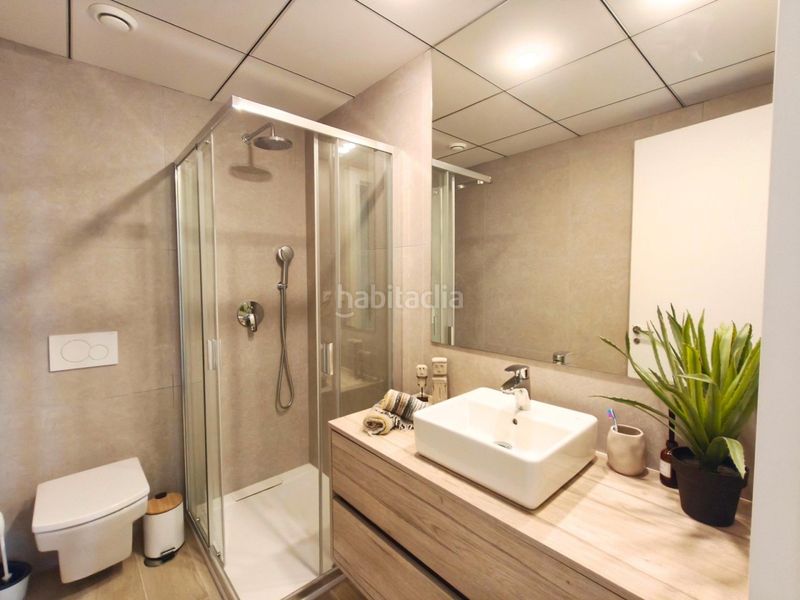 Foto 9848004a-b363-4108-a92f-ead8457f3676. Piso en Playa Poniente Benidorm
