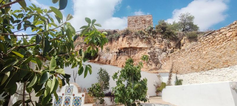 Foto 8442028b-a207-4c5f-818d-cd275ce9f1a3. Casa a Centro-El Castillo Sagunt