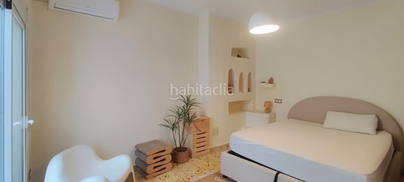 Foto c8987d6e-609b-4fd7-9a9b-c037a5707828. Casa a Centro-El Castillo Sagunt