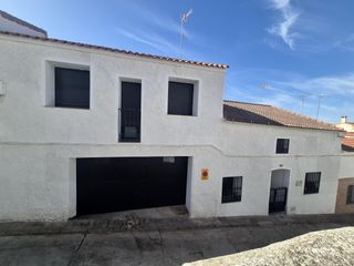Maison jumelée à Zalamea de la Serena