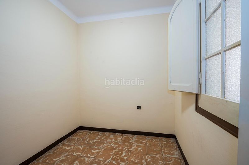 Foto 5ac385fe-a821-4a42-a2b1-ec764ee80822. Casa amb calefacció a Nucli Antic Cunit