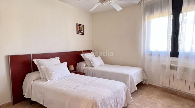 Foto aab87465-7592-4344-b020-e7130aaee5f5. Casa amb aparcament a Roda de Barà