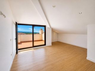Zweistöckige Wohnung in Barri Antic