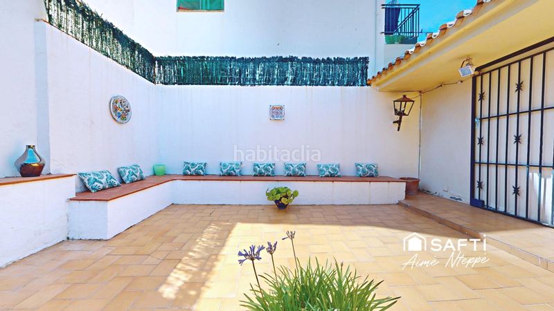 Foto 53df7766-fd95-4755-b01e-6634864c6580. Casa amb calefacció aparcament piscina a Carboneres - La Farella Llançà