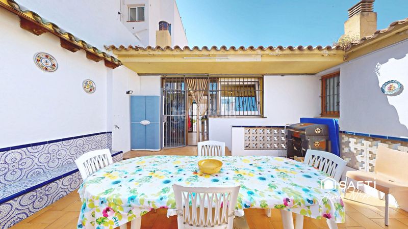 Foto a2902925-238a-45b6-962b-a9f522e2d30b. Casa amb calefacció aparcament piscina a Carboneres - La Farella Llançà