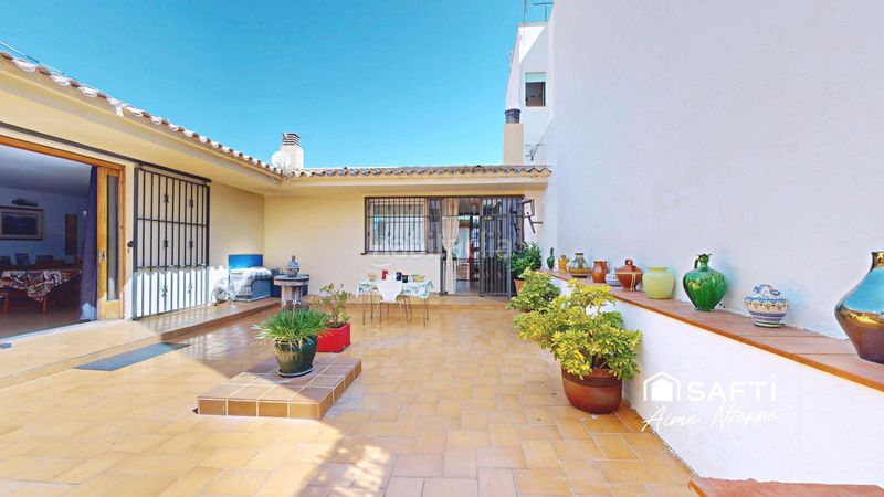 Foto d477aa32-c373-4014-b856-a2d3b81a4598. Casa amb calefacció aparcament piscina a Carboneres - La Farella Llançà