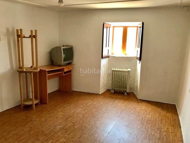 Foto adac65c1-8982-4361-b23b-eef49225e7d4. Masia a Noia
