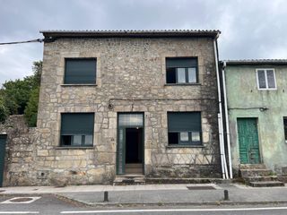 Casa bifamiliare in Rianxo