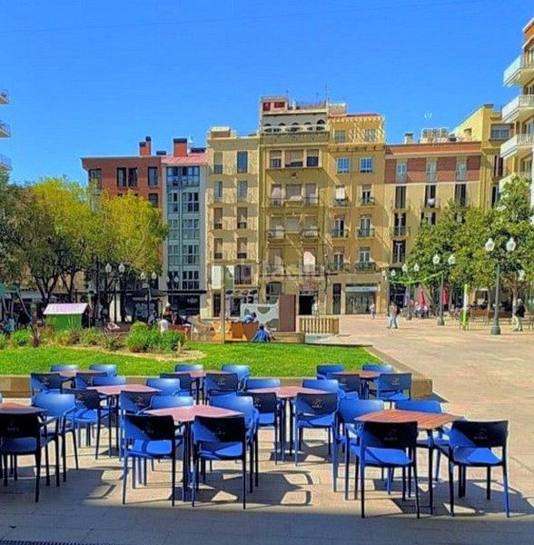 Foto e8dfdf4b-3b2d-4898-a2f0-e52922a8703f. Umzug geschäftsraum in Eixample Tarragona