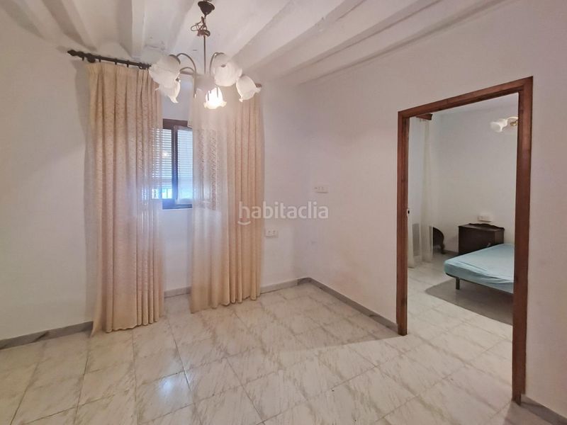 Foto 91dd3cb0-8017-4635-9bf6-d663b53e6eb7. Casa aparellada a Campo de Criptana