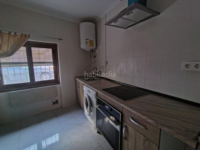 Foto ea63e137-aa8e-4c23-b463-bb937570b766. Casa aparellada a Campo de Criptana