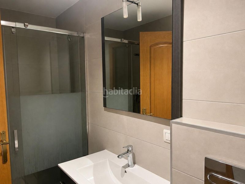 Foto ec58bd2d-0a9b-48ab-ab6c-d8bbe44737b3. Dúplex amb calefacció aparcament piscina a Someso - Matogrande Coruña (A)