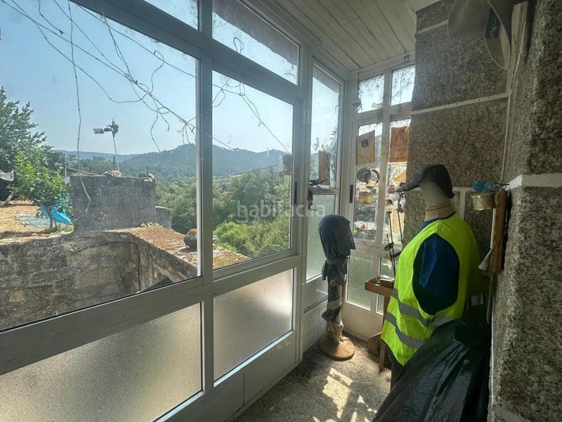 Foto a5dd3498-e700-4448-ae90-b9f714f946e2. Casa adossada amb aparcament a Arnoia (A)