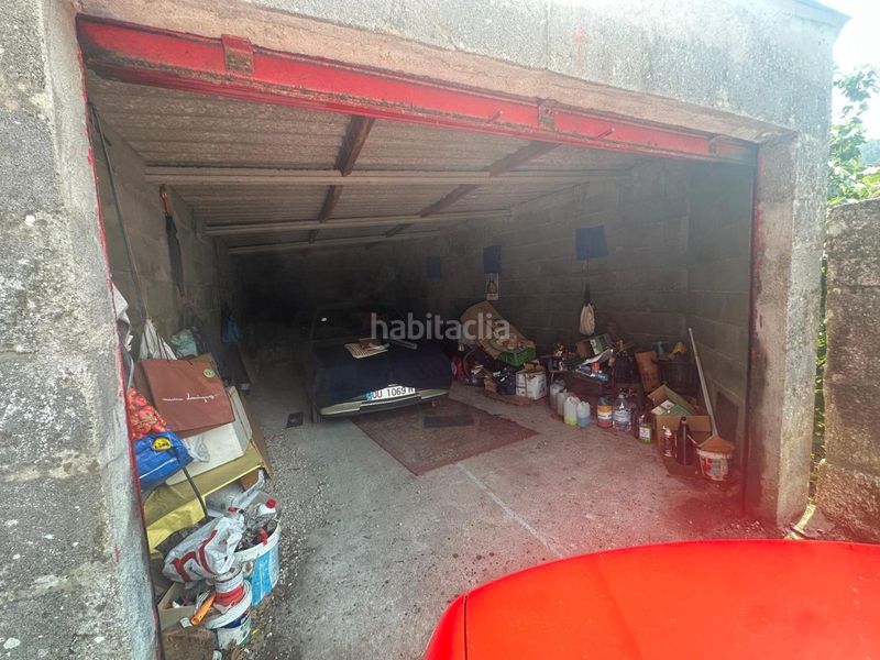 Foto bd7611f8-9fd4-4d15-a8fb-7adc7e2b601b. Casa adossada amb aparcament a Arnoia (A)