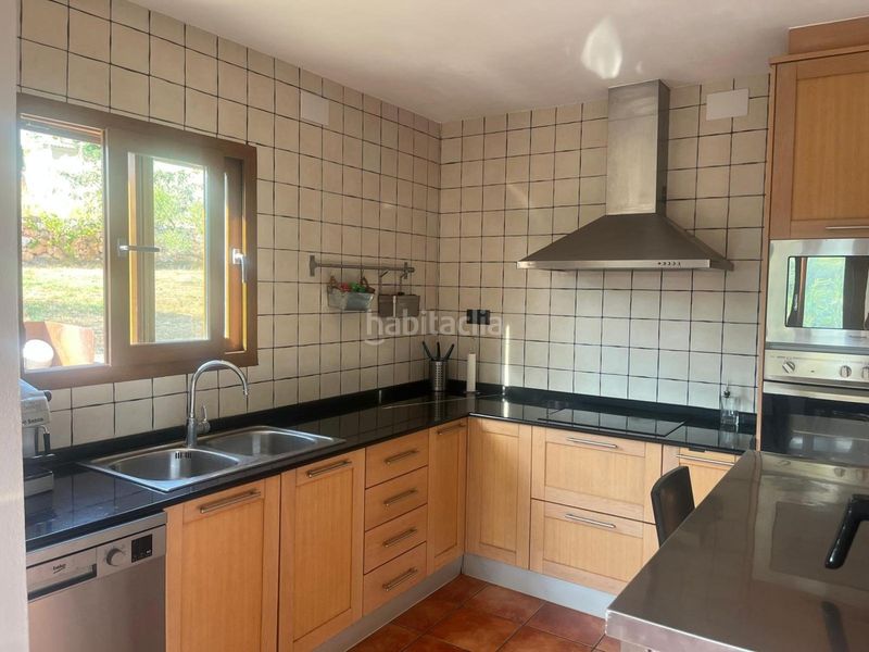 Foto bdddd008-2ff7-44c0-8ae6-65744a6f90b1. Casa amb calefacció piscina a Borriol