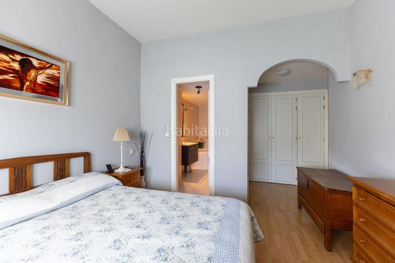 Foto c9bbbc37-c526-4a43-8e16-03d8e9d57be8. Casa adossada amb calefacció piscina a La Pizarra San Lorenzo de El Escorial