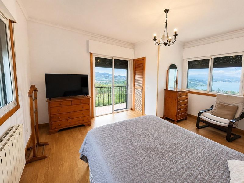 Foto a4b0c814-106a-4696-bc46-eba3b799c794. Casa amb calefacció aparcament a san xoán de Poio Poio