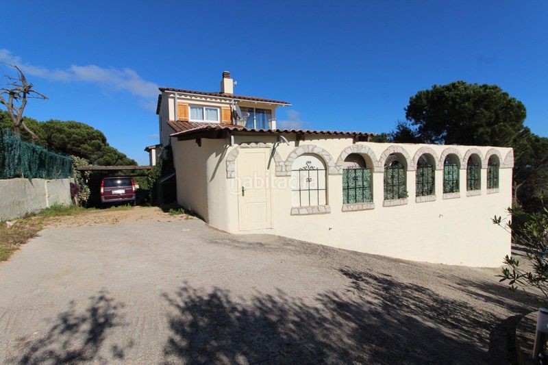 Foto 90b34659-9d5d-4583-904c-d1f5b6edbc13. Casa amb calefacció aparcament piscina a Serra Brava Lloret de Mar