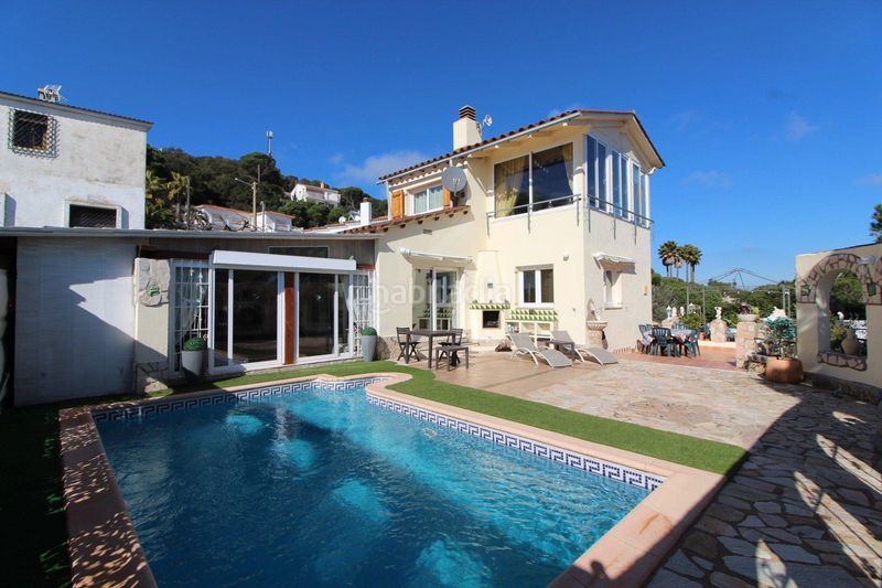 Foto dfceef0a-7592-4637-8417-cb3e36f09e9c. Casa amb calefacció aparcament piscina a Serra Brava Lloret de Mar