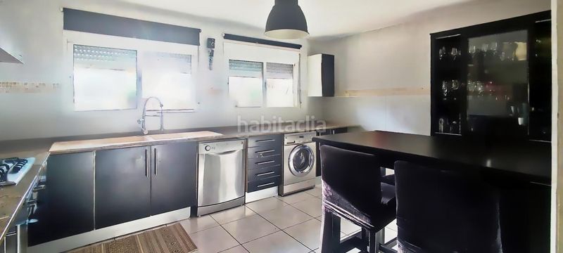 Foto 519f230f-85bf-4060-951b-0c704b720649. Casa amb piscina a Alborache