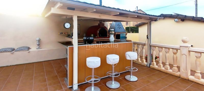 Foto a2c06dca-193c-4098-89cc-951cbbbd2b21. Casa amb piscina a Alborache