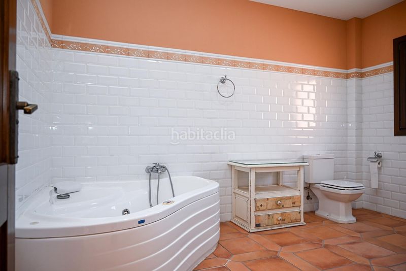 Foto 0bf6b8c3-f302-4848-85c1-561fa9496491. Masia amb calefacció aparcament piscina a campo de Mijas Mijas