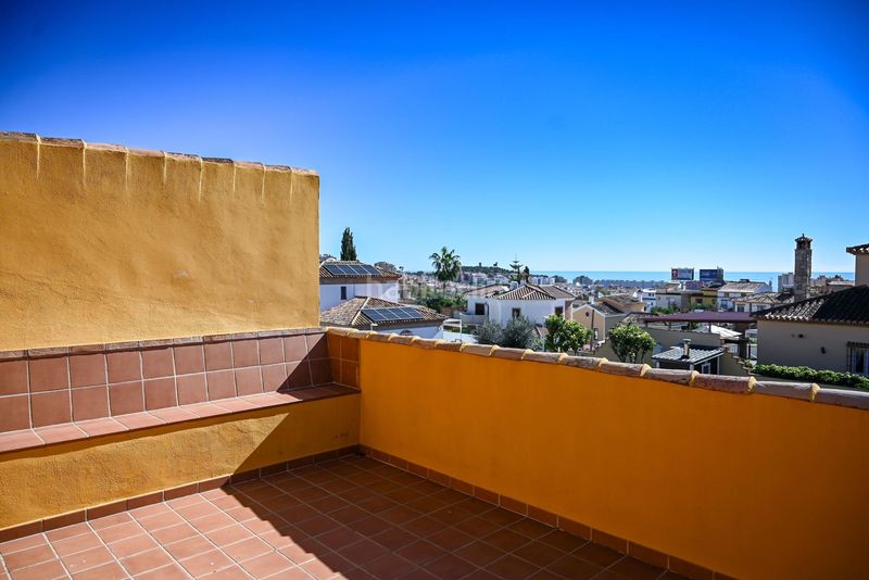 Foto b372291d-1dfa-4c85-8649-c8df76da44c7. Masia amb calefacció aparcament piscina a campo de Mijas Mijas