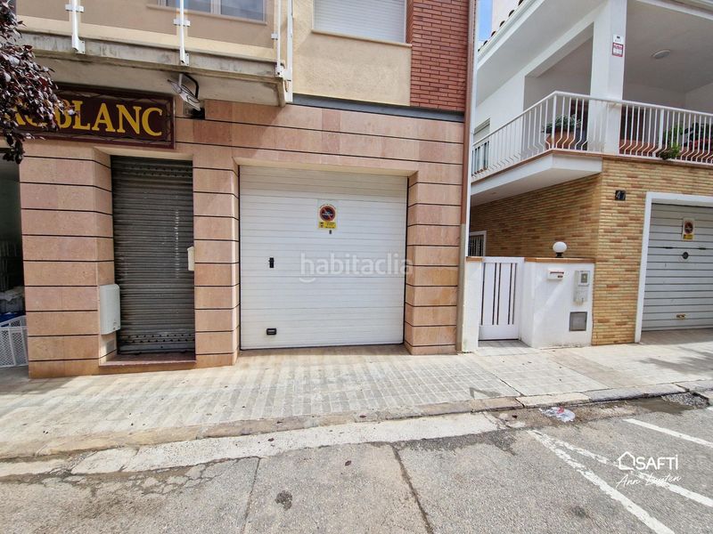Foto 4d980a8a-76d1-4bef-ac8b-ef1d3dfd2ccf. Àtic amb calefacció aparcament a Centre Roses