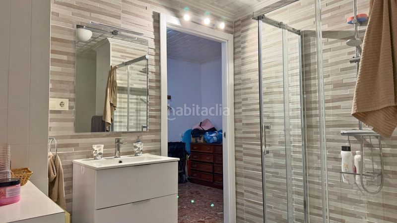 Foto f35bce41-77d3-42a9-b0a3-0f5595ba33c0. Pis a Yecla