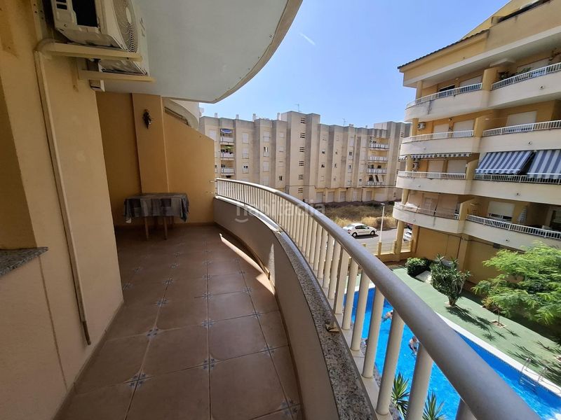Foto 49dadccc-2be6-4ce6-aea7-7af86eaf47bb. Pis amb piscina a Centro Oropesa del Mar