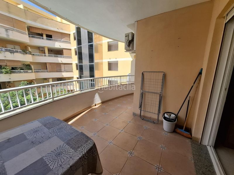 Foto f4bb2a26-a1ea-40b2-8415-30d70ece4415. Pis amb piscina a Centro Oropesa del Mar