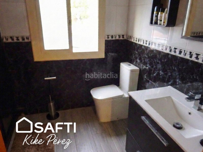 Foto 2a8cf30a-3b61-4197-af02-233f96911340. Casa amb aparcament piscina a Els Avets-Can Serrafossà-Ximelis Rubí