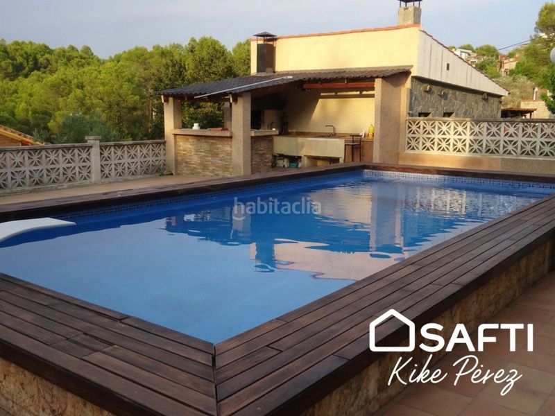 Foto 2c0ae7d9-2692-4748-aa21-96c408f4eb7a. Casa amb aparcament piscina a Els Avets-Can Serrafossà-Ximelis Rubí