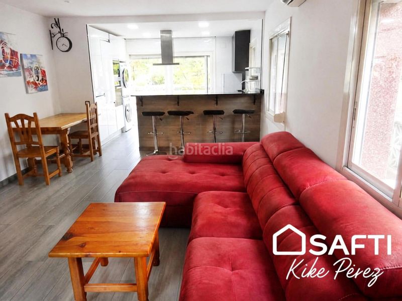 Foto 4f611ce0-cf0c-4986-807d-da7466afb2a7. Casa amb aparcament piscina a Els Avets-Can Serrafossà-Ximelis Rubí