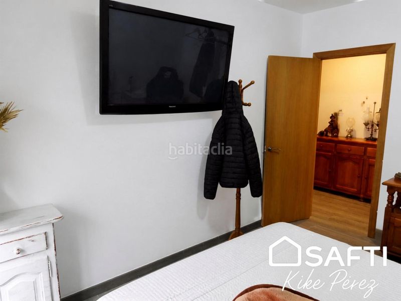 Foto 6a8a9996-fd60-45ba-ae39-cbea36b966a3. Casa amb aparcament piscina a Els Avets-Can Serrafossà-Ximelis Rubí