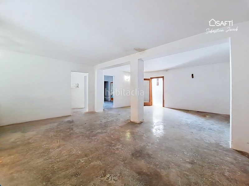 Foto e23d111d-07d9-4592-b2a4-1e982c82e2b1. Casa amb calefacció aparcament piscina a Centro Pedreguer