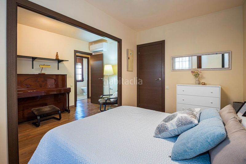 Foto 47d4eb18-6b3d-4cf6-9063-fbab6ac85c65. Casa amb calefacció aparcament a Cunit residencial Cunit